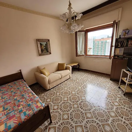 La Casa Di Lilly Con Terrazza Gasthof *